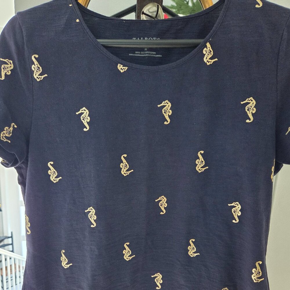 NWOT Talbots Seahorse Tee M